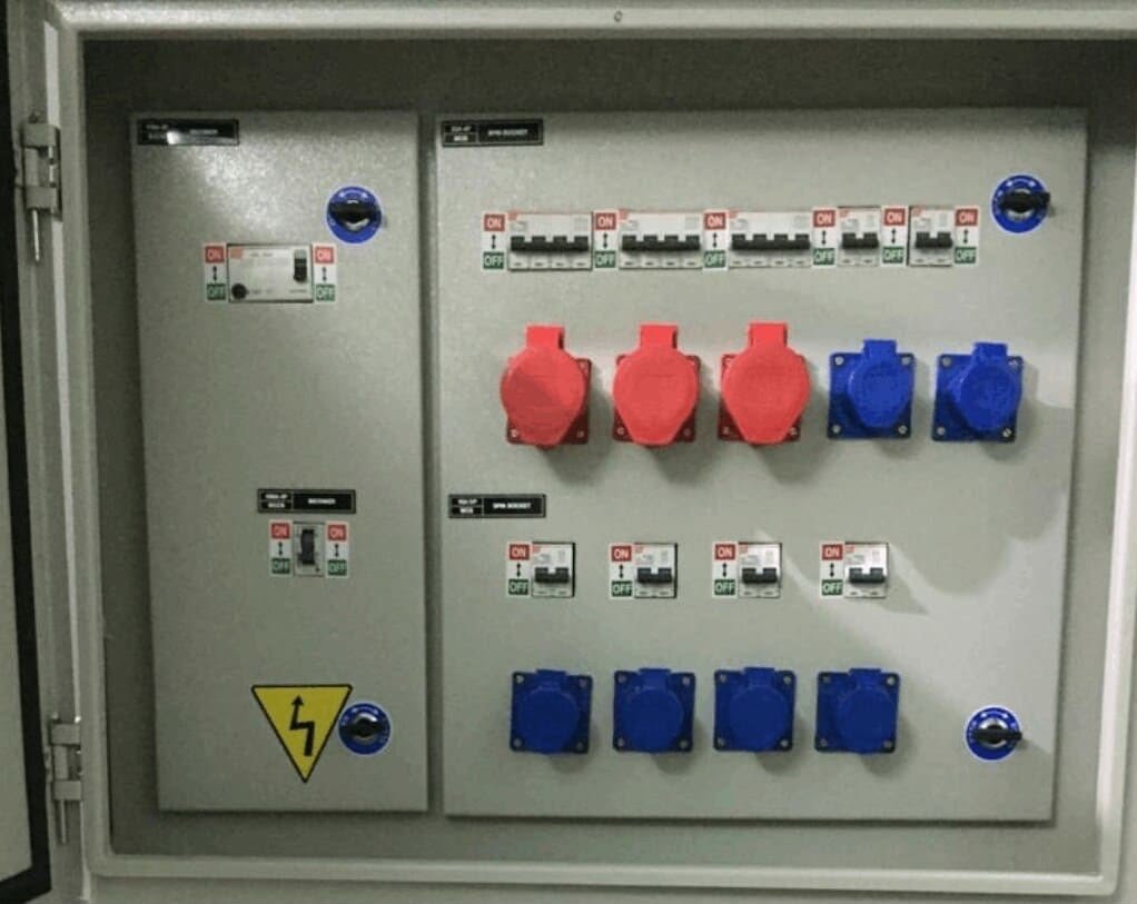 Industrial Distribution Socket Panel
