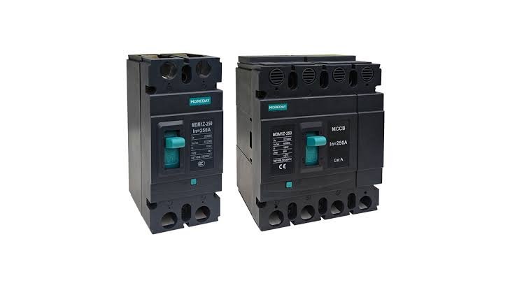 Molded Case Circuit Breaker